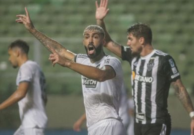 Botafogo fica no empate com o Atlético-MG e vê distância na liderança para o Palmeiras diminuir