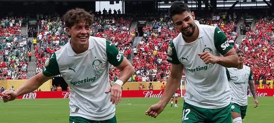Brasucas honram o nosso futebol no Mundial de Clubes 2 Mundial de Clubes - 2025